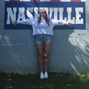 Meet your Posher, Madison